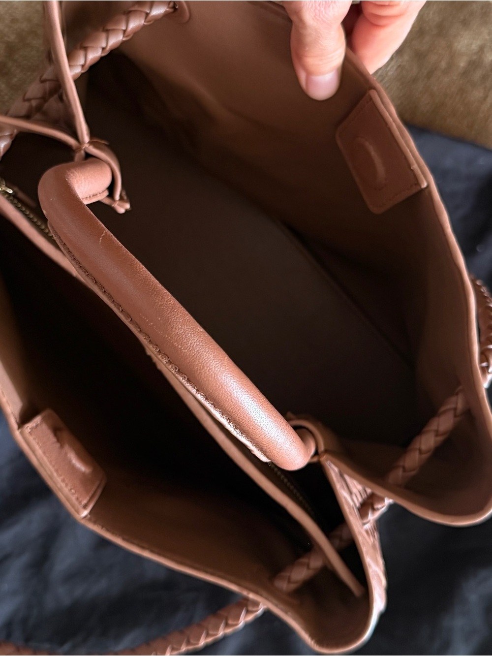 Quince Braided Tote in Dusty Rose Brown - Picture 3 of 9